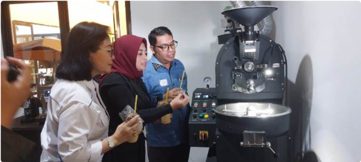 Think Indonesia Academy & Training siap menciptakan enterprenerur baru dan menciptakan skill untuk dunia usaha.